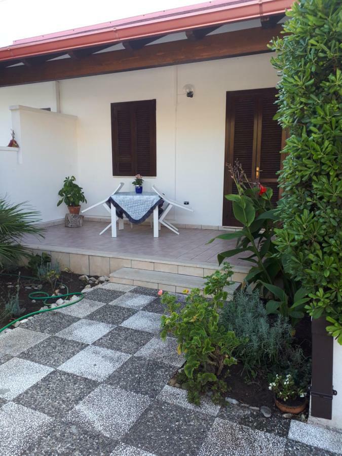 Villetta Lucia Torre dell'Orso Ngoại thất bức ảnh